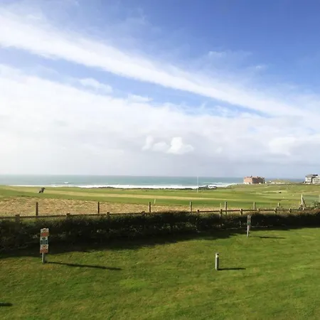Holiday home Surf's Up! *